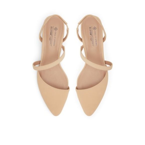 BRAND NEW - Beige Low Heel in box never worn - Picture 1 of 3